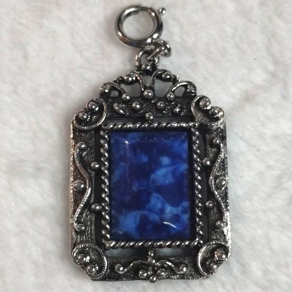 Vintage Sarah Coventry Lapis Lazuli‎ Ornate Filigree Rectangle Pendant Gothic